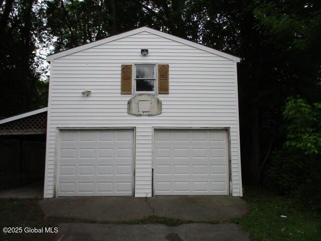 12 Chestnut St, Gloversville, NY 12078 - garage with a garage