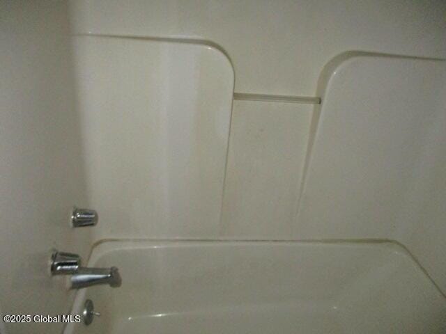 12 Chestnut St, Gloversville, NY 12078 - bathroom view of shower / bath combination