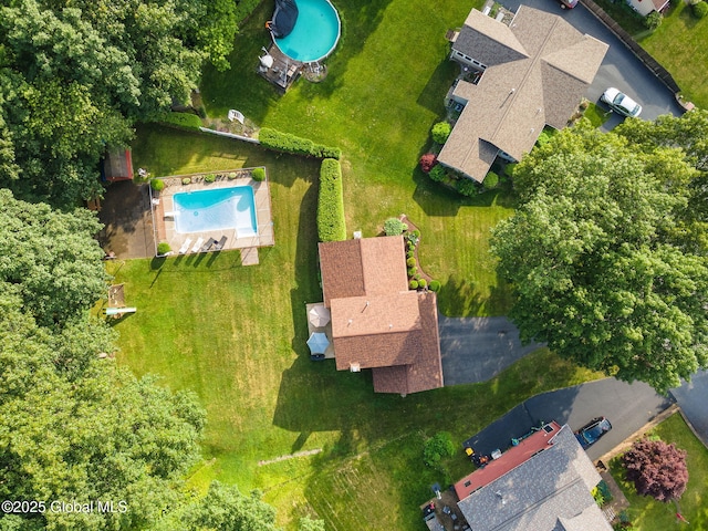 23 Tokay Ln, Colonie, NY 12309 - aerial view of a pool area