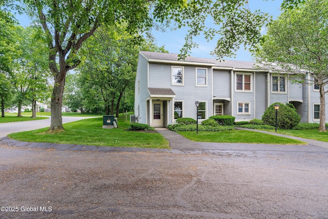 1 Hale Dr, Halfmoon, NY 12065