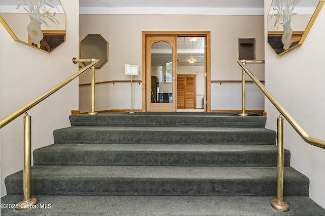 13 Belmont Pl, Amsterdam, NY 12010 - photo 4