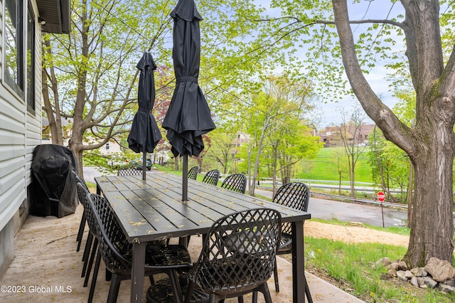 1 Wawayanda Pl, Middletown, NY 10940 - view of patio featuring a grill and outdoor dining space