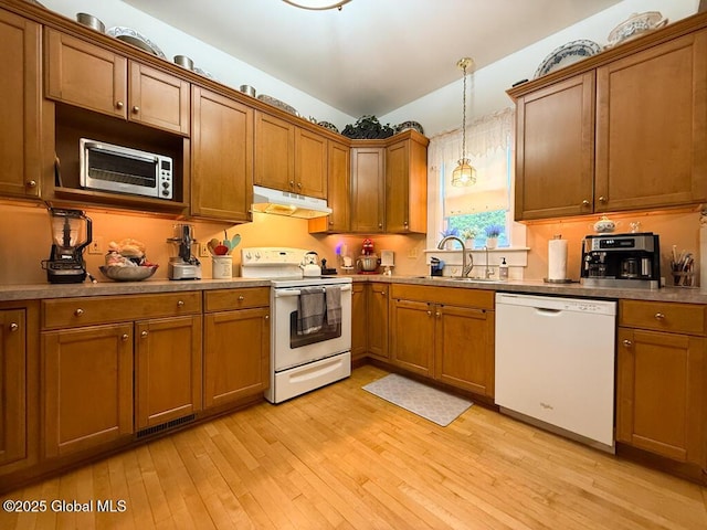 126 Kingsboro Ave, Gloversville, NY 12078 - photo 18