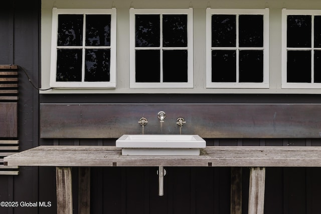 88 Mac Brown Rd, Claverack, NY 12513 - detailed view of a sink