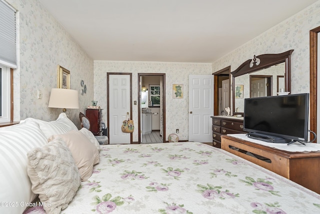 2 Eddy Ln, East Greenbush, NY 12144 - bedroom with wallpapered walls