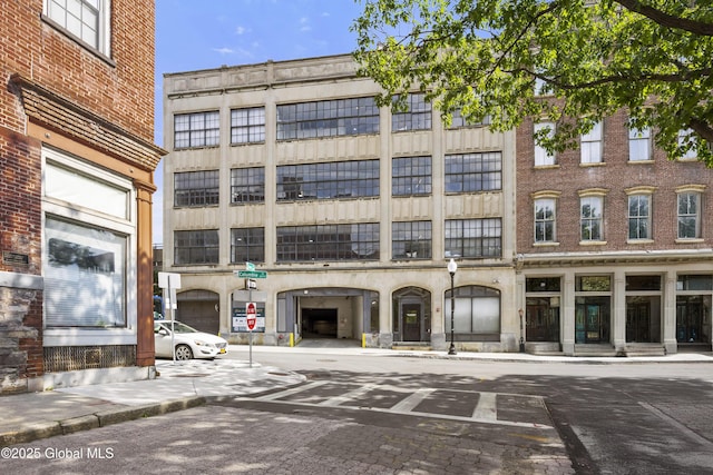 45 Columbia St, Albany, NY 12207 - photo 2