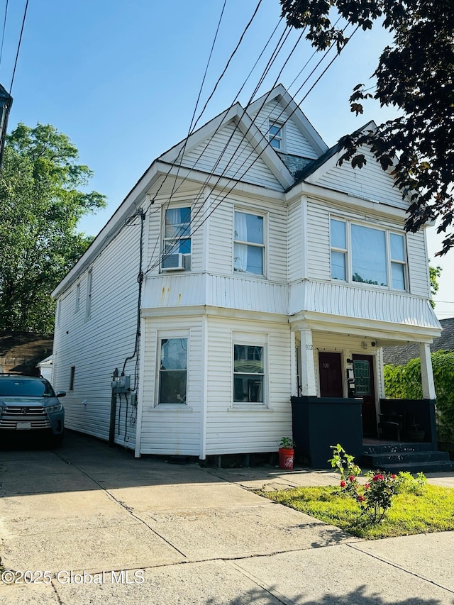 918-922 Bridge St, Schenectady, NY 12303 - view of front of home with covered porch and concrete driveway