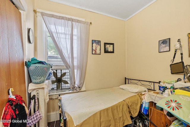 373 Delaware Ave, Albany, NY 12209 - bedroom with crown molding