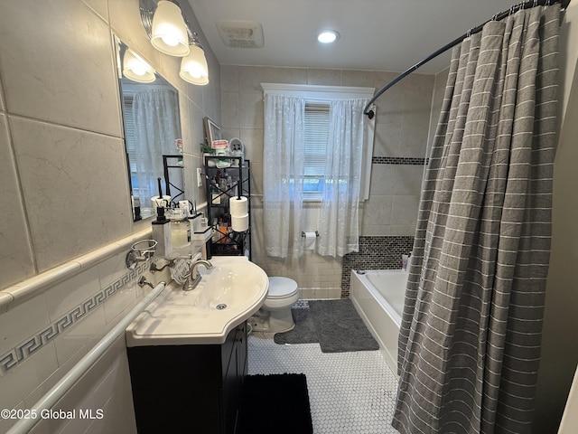 136 Maple Ave, Troy, NY 12180 - photo 17