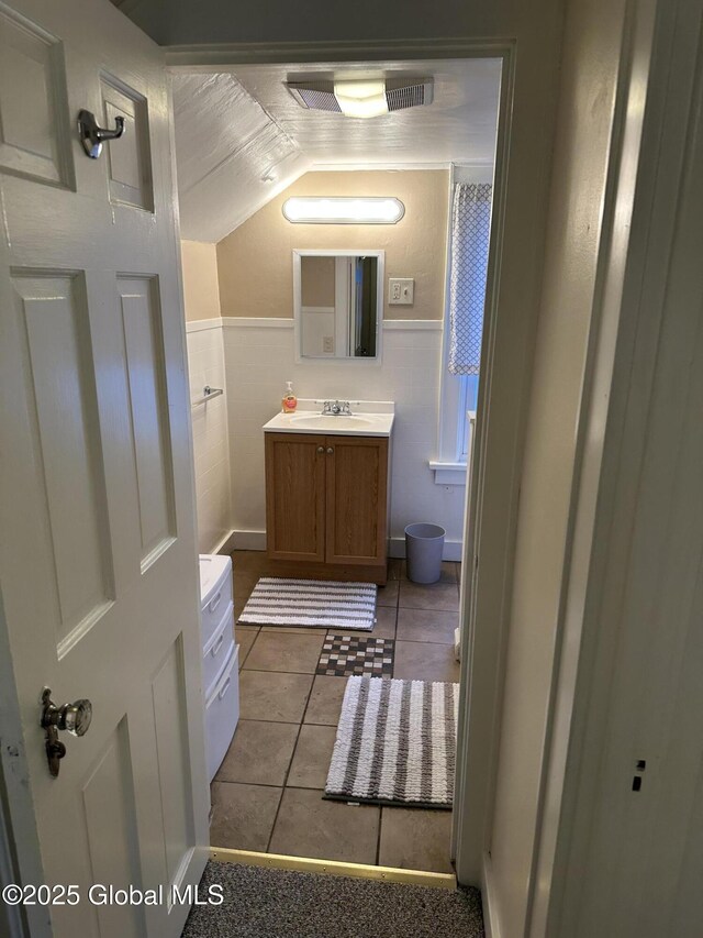 136 Maple Ave, Troy, NY 12180 - photo 28