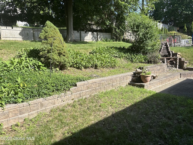 136 Maple Ave, Troy, NY 12180 - photo 35