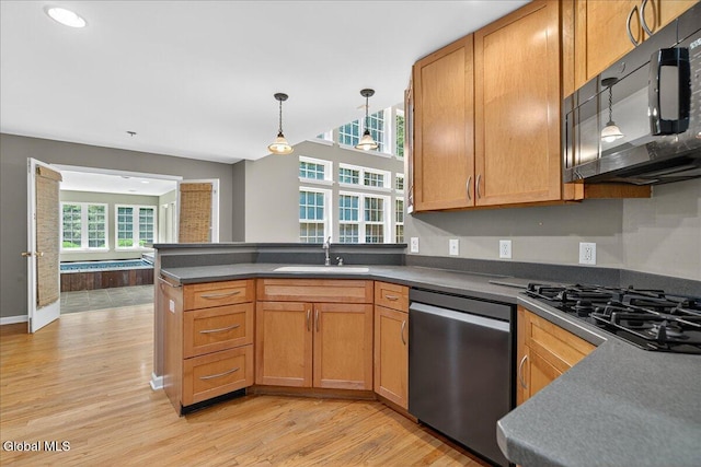 20 Lester Ln, Greenfield, NY 12850 - photo 7