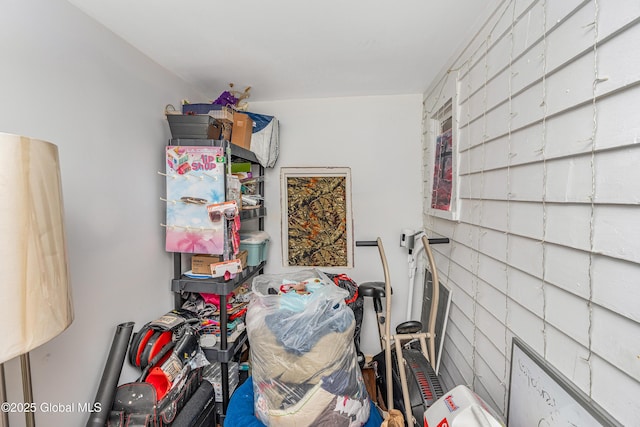 233-235 Grand St, Amsterdam, NY 12010