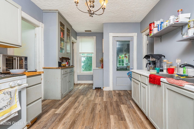 233-235 Grand St, Amsterdam, NY 12010