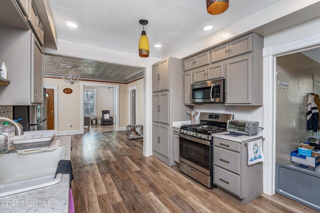 233-235 Grand St, Amsterdam, NY 12010