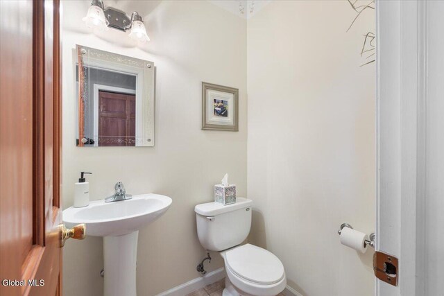 14 Maplecrest Dr, Ravena, NY 12143 - half bathroom featuring toilet and baseboards