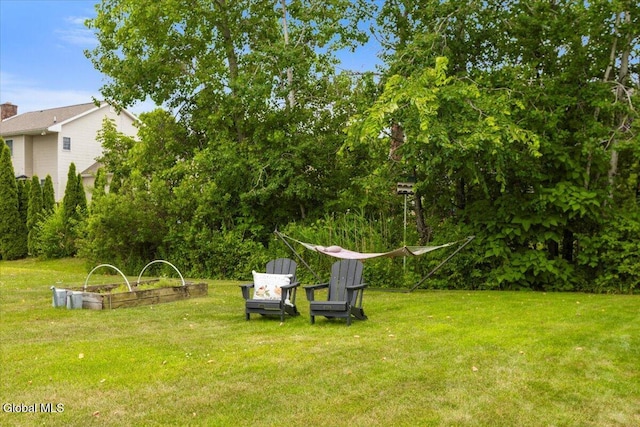 14 Maplecrest Dr, Ravena, NY 12143 - view of green lawn