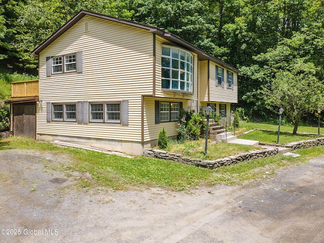 257 Lake Rd, Cobleskill, NY 12043 - view of side of home