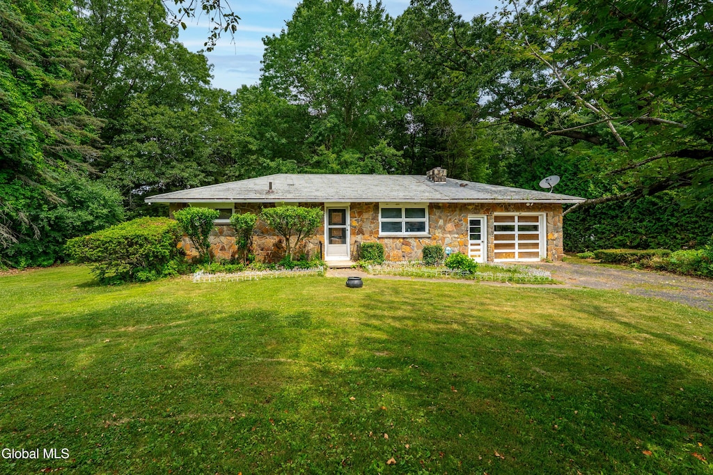 849 Whitney Dr, Niskayuna, NY 12309 - photo 1