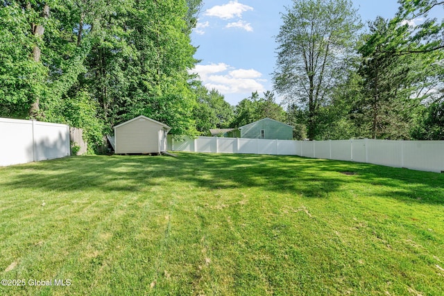 1 Tamarack Ln, East Greenbush, NY 12061 - fenced backyard with a shed