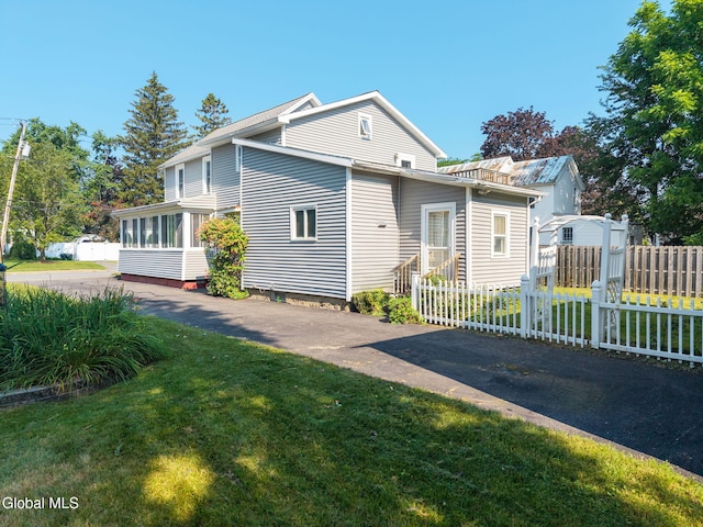 8 Newton Ave, Saratoga Springs, NY 12866 - photo 45
