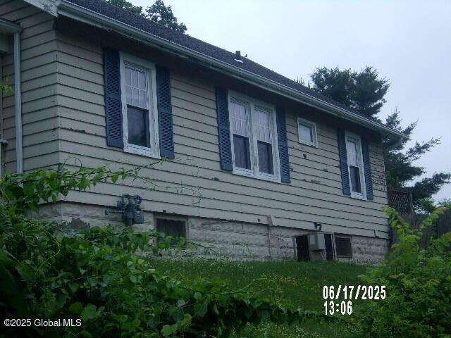 216 Hudson Ave, East Greenbush, NY 12144 - photo 5