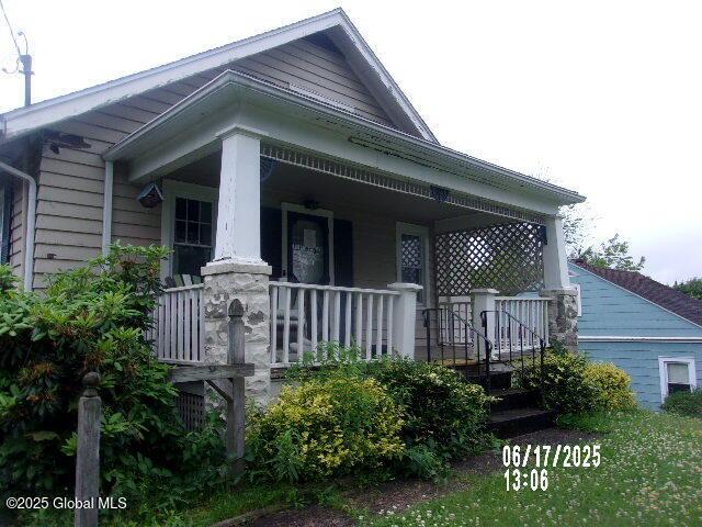 216 Hudson Ave, East Greenbush, NY 12144 - photo 6