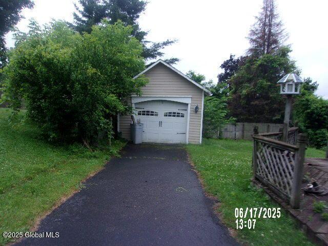 216 Hudson Ave, East Greenbush, NY 12144 - photo 7