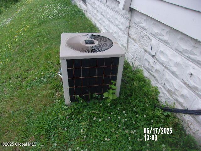 216 Hudson Ave, East Greenbush, NY 12144 - photo 13