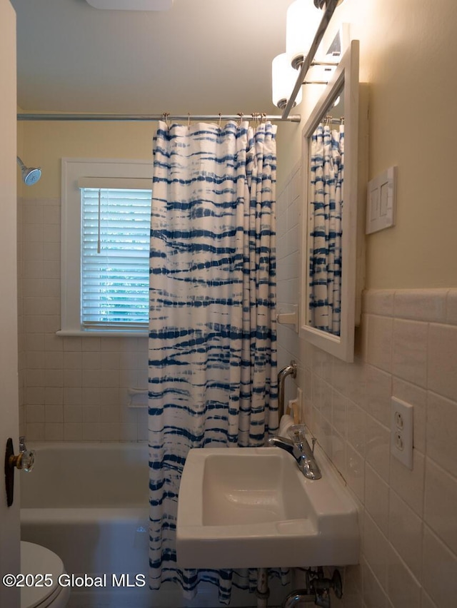 2 Arthur Rd, Colonie, NY 12110 - full bathroom featuring shower / bathtub combination with curtain and tile walls