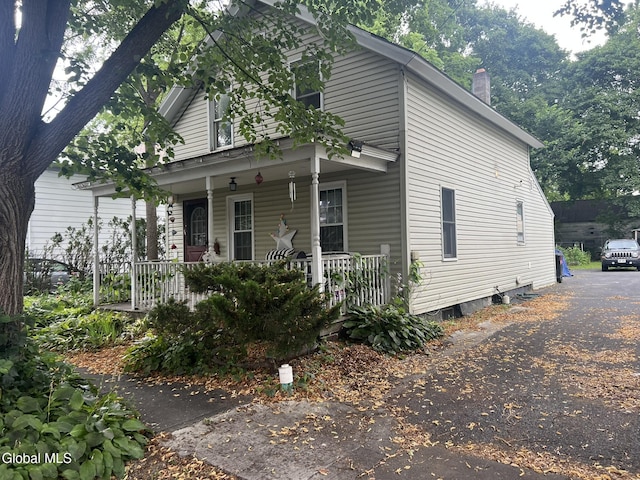 8 Sarella St, Glens Falls, NY 12801 - photo 2