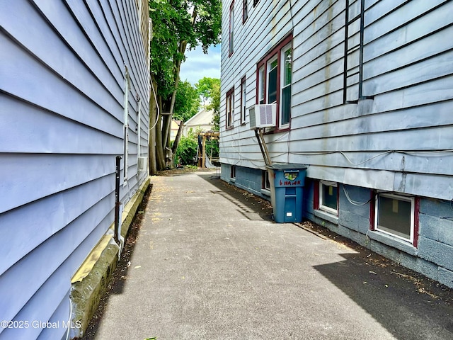 6 Hawk St, Schenectady, NY 12307 - photo 2