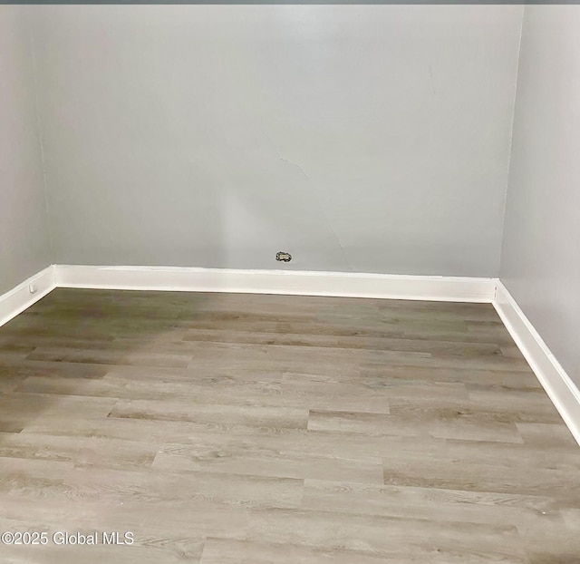 6 Hawk St, Schenectady, NY 12307 - photo 9
