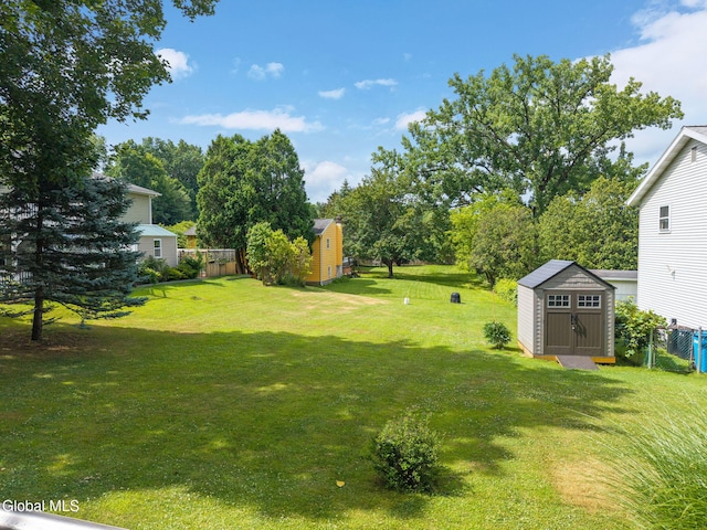 12 Cottage Ave, Albany, NY 12203 - photo 1