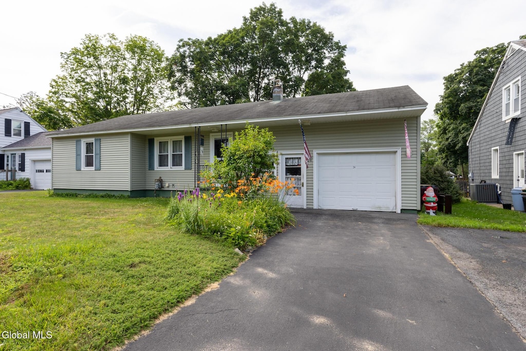 24 Putnam Ave, Fort Edward, NY 12828 - photo 1