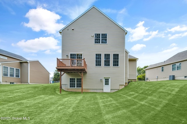 21 Beacon Dr, Colonie, NY 12189 - rear view of house featuring a lawn and a deck