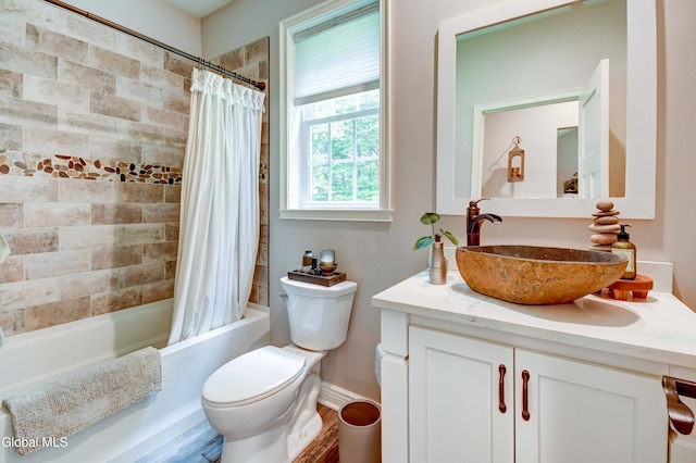 2794 W Lydius St, Schenectady, NY 12306 - bathroom featuring vanity and shower / bath combo