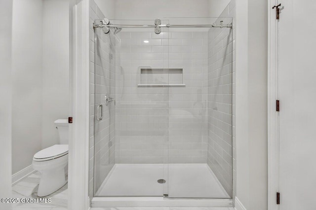 602 Vly Pointe Dr, Niskayuna, NY 12309 - full bathroom with toilet and a shower stall