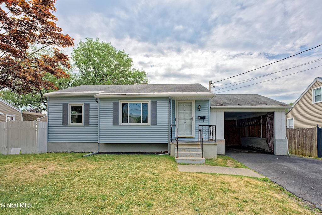 29 Rooney Ave, Colonie, NY 12205 - photo 1