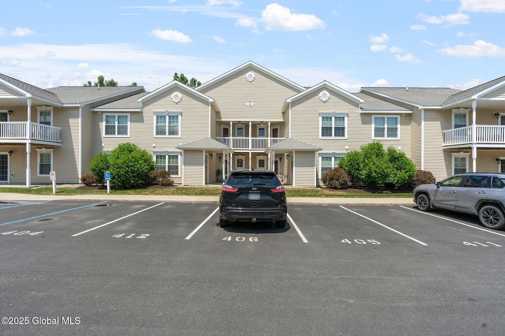 401 Cedar Run, North Greenbush, NY 12144 - photo 1