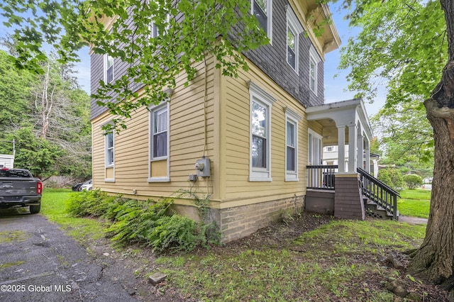 31 Cedar St, Oneonta, NY 13820 - view of side of property