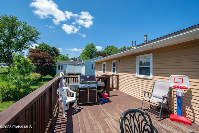 99 Fiddlers Ln, Colonie, NY 12110 - wooden terrace with grilling area
