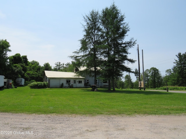 614 N Bush Rd, Johnstown, NY 12095