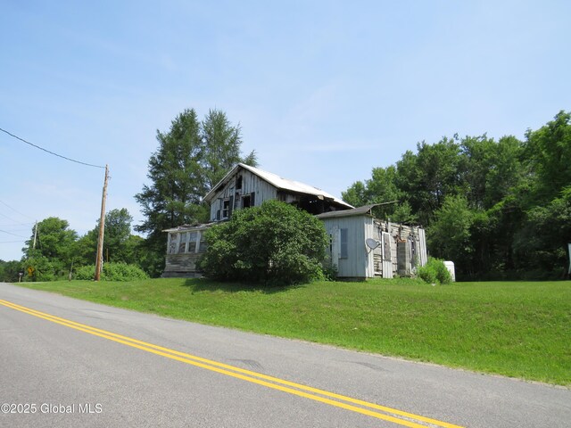 614 N Bush Rd, Johnstown, NY 12095