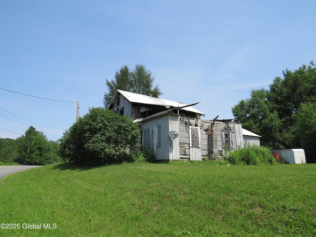 614 N Bush Rd, Johnstown, NY 12095