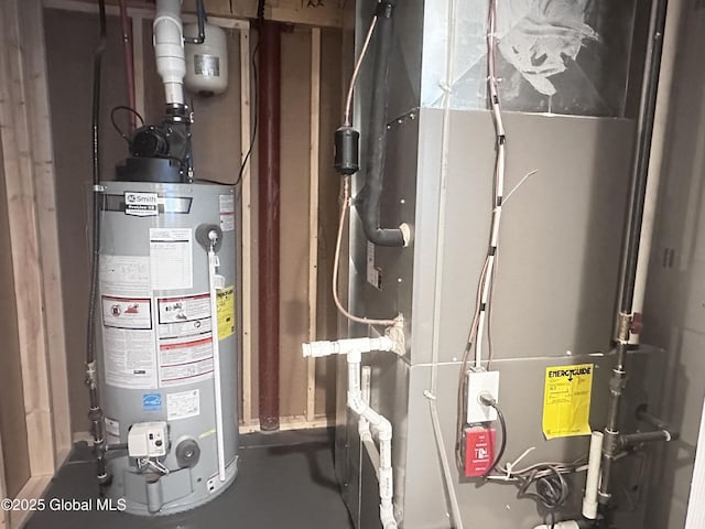 30B Idared Ln, Halfmoon, NY 12065 - utilities with water heater and heating unit