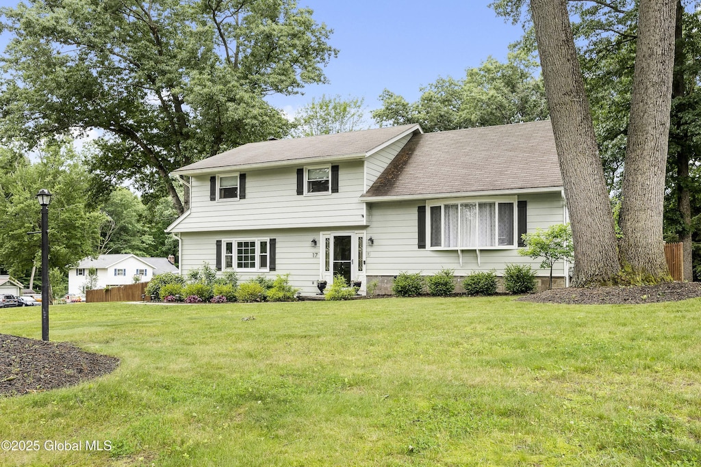 17 Settlers Ln, Clifton Park, NY 12019 - split level home with a shingled roof