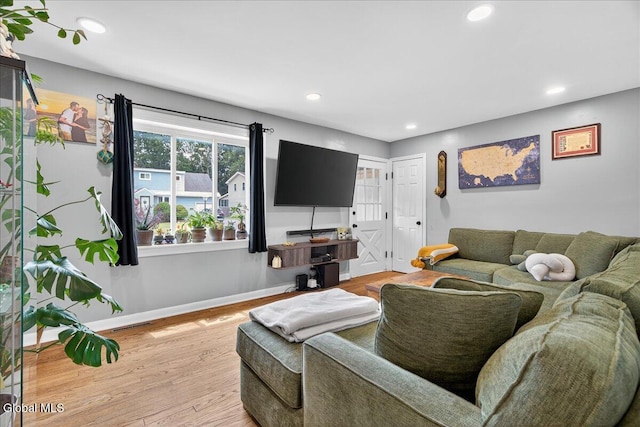 1022 W Claremont Ave, Rotterdam, NY 12303 - photo 11