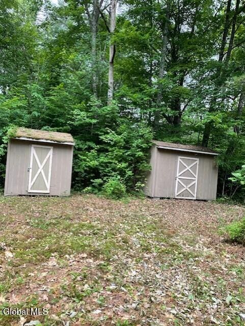 129 Moan And Groan Rd, Hope, NY 12134 - view of yard featuring a storage shed