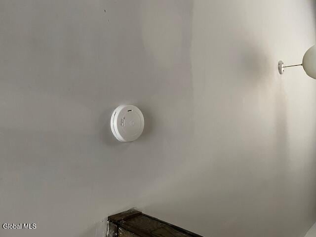 129 Moan And Groan Rd, Hope, NY 12134 - detailed view of a smoke detector